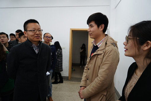 招聘会6_副本.jpg 招聘会6_副本.jpg