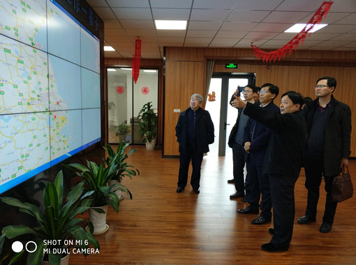 无锡参观展示厅_副本.jpg 无锡参观展示厅_副本.jpg