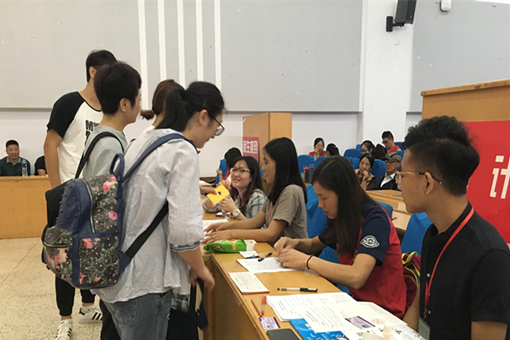 转本迎新现场.jpg 转本迎新现场.jpg