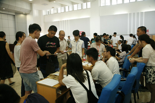 专转本2_副本.jpg 专转本2_副本.jpg