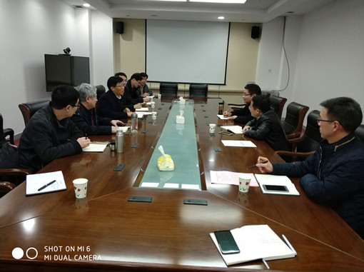 无锡教育局座谈_副本.jpg 无锡教育局座谈_副本.jpg