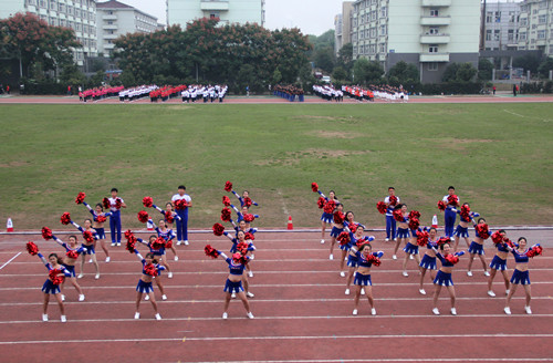 啦啦操表演3.jpg