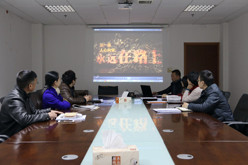 永远在路上2摄影杨文娟 (2)_副本.jpg 永远在路上2摄影杨文娟 (2)_副本.jpg